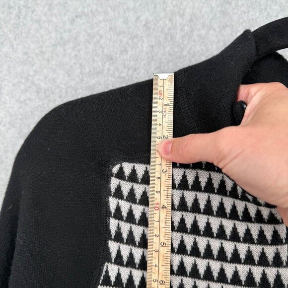Title Nine Super Power Quarter Zip Sweater Size XS Houndstooth Geo Merino Wool - Picture 10 of 12